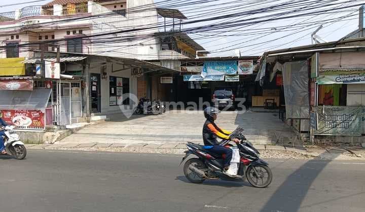 For sale: Residential house and kiosks along with boarding house in the heart of Pamulang!!