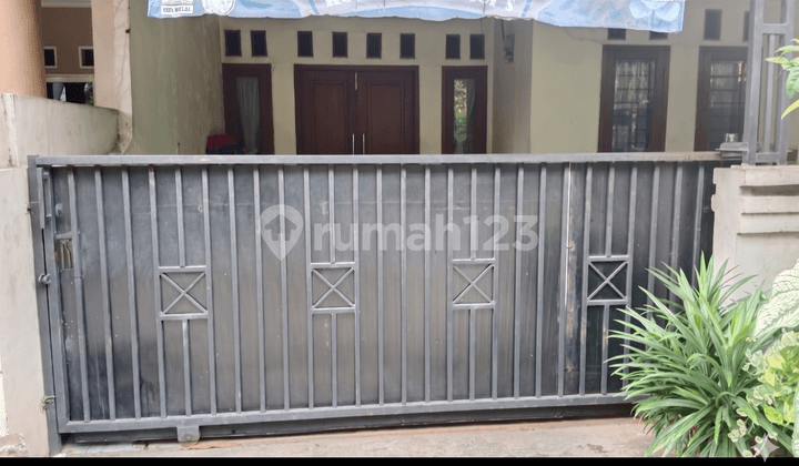 Comfortable Home, Friendly Price at Perumnas 2, Close Access to Toll Road 73769 Iwn