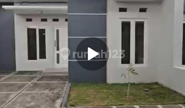 Rumah Siap Huni Dalam Komplek Perumahan Hanya 5 Menit ke Terminal Giwangan.jk4018