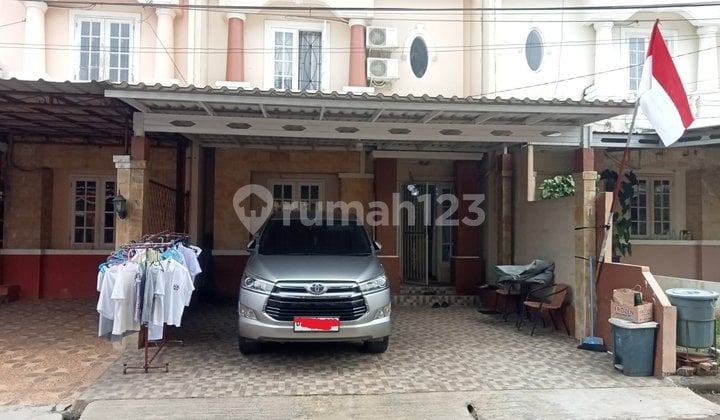 Dijual Rumah Dua Lantai di Dalam Cluster di Rafles Hills