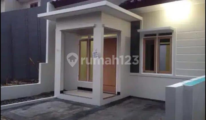 Dijual 1Unit Rumah Bangunan Baru Dalam Clusterdi Mampang Depok