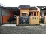 Bukan Sekadar Rumah, Tapi Tempat Pulang Paling Nyaman. Lokasi Strategis Dekat Sekolah dan Pusat Belanja, Bikin Hidup Makin Praktis!