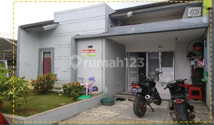 Affordable House Inside a Complex