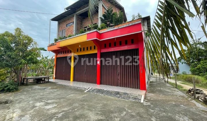 Residential house on Jalan Tk Aba Rt.002, Nenang Village, North Penajam Paser District, East Kalimantan Province.