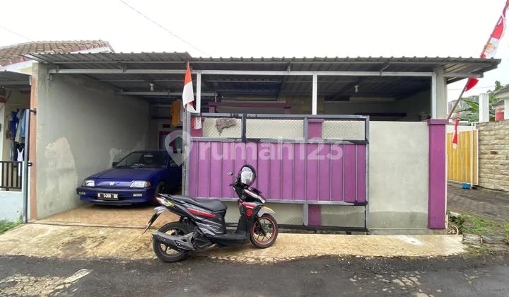 Asri House, Malang Regency