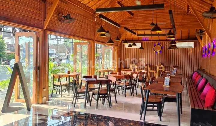 Fully Equipped Restaurant For Lease In Sanur