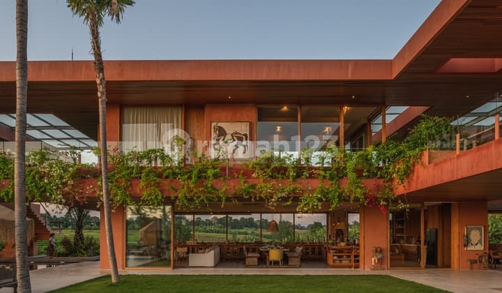 Spanish-Inspired 6-Bedroom Mansion In Tumbak Bayuh, Bali For Sale