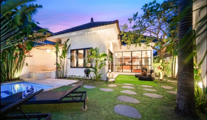 Freshly Renovated 3-Bedroom Villa In Canggu For Yearly Rental