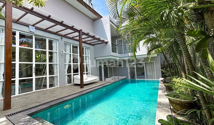 4-Bedroom Freehold Villa In Umalas For Sale