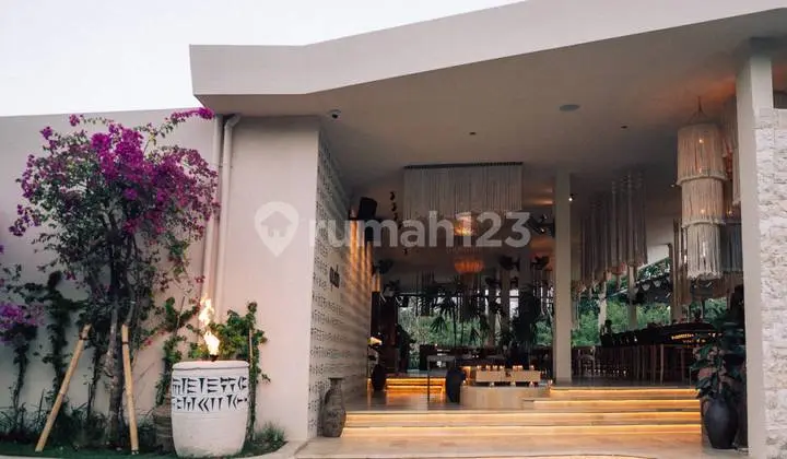Commercial Leasehold Opportunity In Uluwatu, Pecatu Center