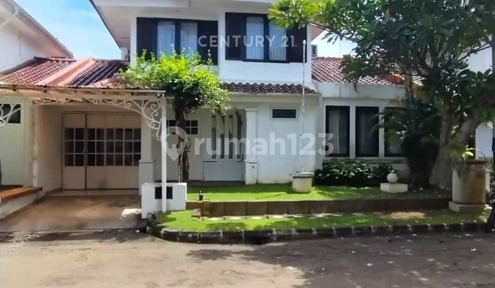 Rumah Cantik 2 Lantai Dalam Cluster di Sektor 8 Bintaro 9269