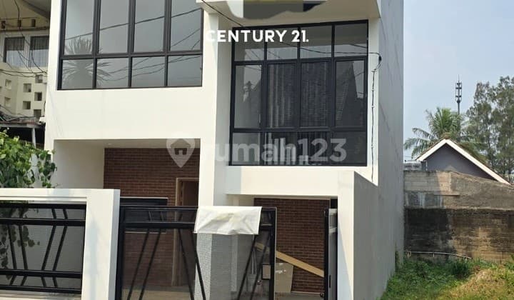 Modern Townhouse Near Bintaro 7079