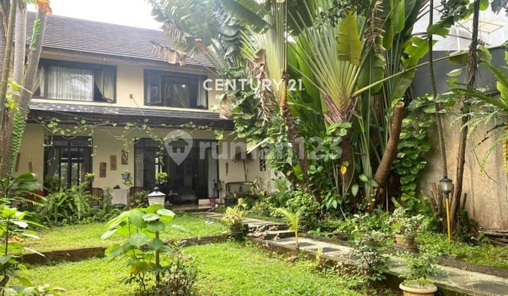 Well-Maintained House for Sale in Bintaro Sector 9 10365