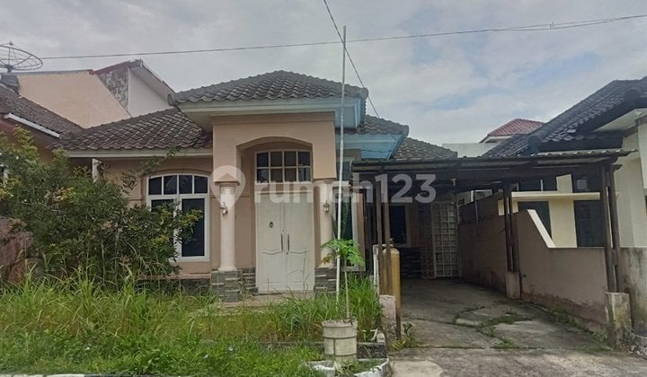 For Rent House in Bdi Housing - 4 Bedrooms, Complete Carport & Garage! For Rent House in Bdi Housing - 4 Bedrooms, Complete Carport & Garage!