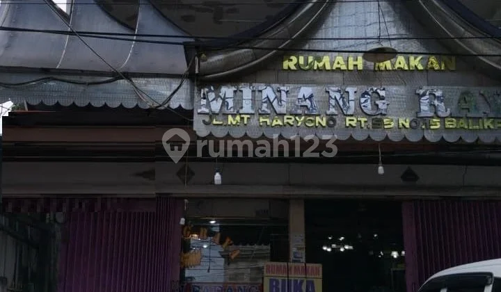 Ruko Skala Besar 3 Lantai - Ideal untuk Bisnis & Kantor Ruko Skala Besar 3 Lantai - Ideal untuk Bisnis & Kantor