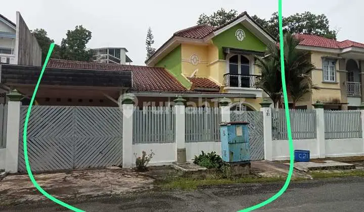 Rumah, di Balikpapan Utara,