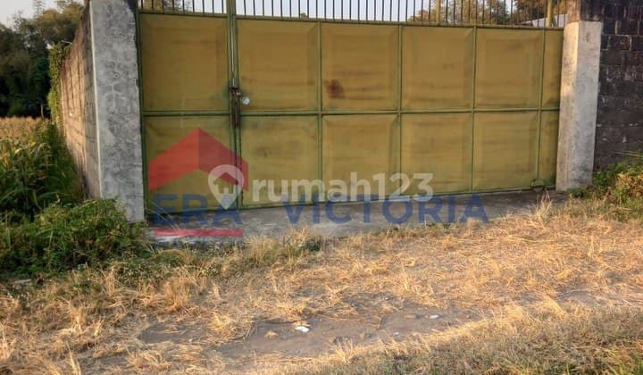 Warehouse, Freehold Title (SHM), in Ngronggo Kediri