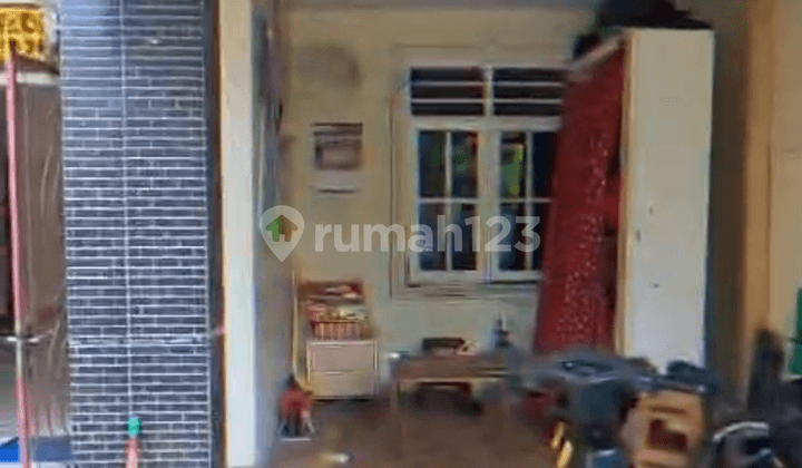 Quick Sale - Ready-to-Occupy House in Medang Lestari