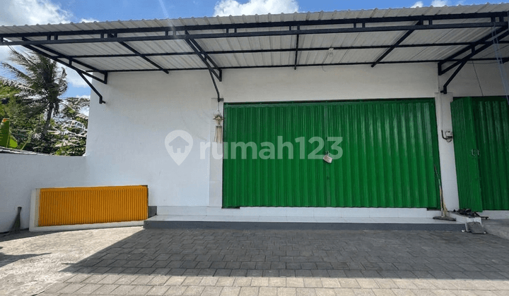 For Rent: Strategic Storefront Ready to Use on Bypass Tanah Lot, Munggu, Bali