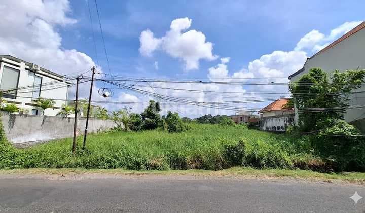 Rental of Land in Buduk, Mengwi, Bali 821m² with Front Width of 28m