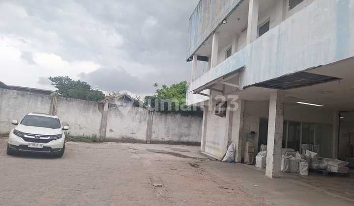 Ready to Occupy, Warehouse, 2 Floors, Freehold Title, Near Places of Worship, Eligible for Mortgage, Flood-Free, Near CBD, Affordable Price,