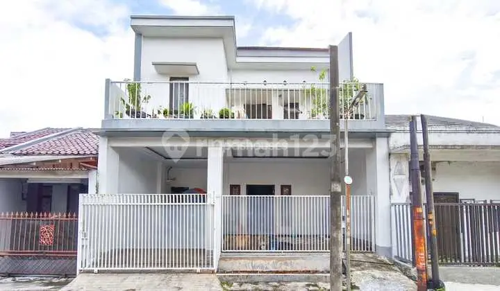 For Sale: 2-Story Ready-to-Occupy House in Simpruk Poris, Tangerang City