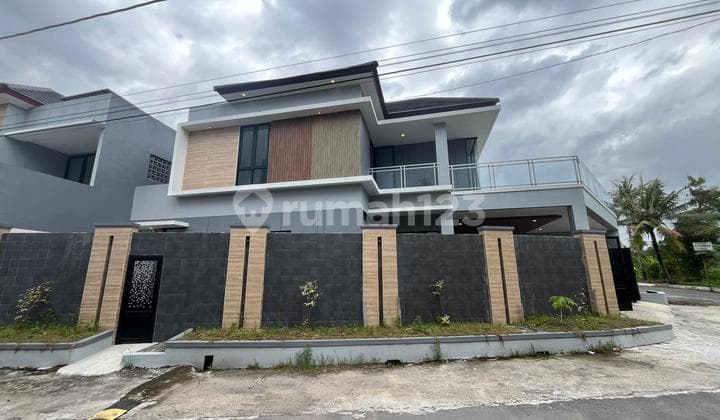 Dekat Uii, Rumah 5 Kamar di Kaliurang Jogja, Siap Huni, SHM