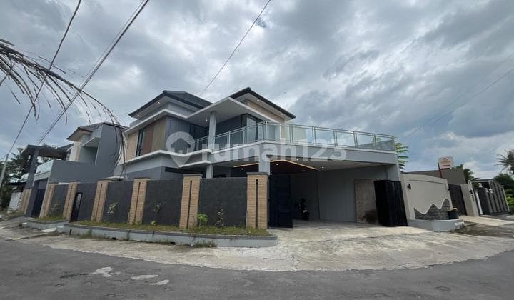 Near Jogja Ringroad, House at Kaliurang KM 10, SHM Ready to Occupied.