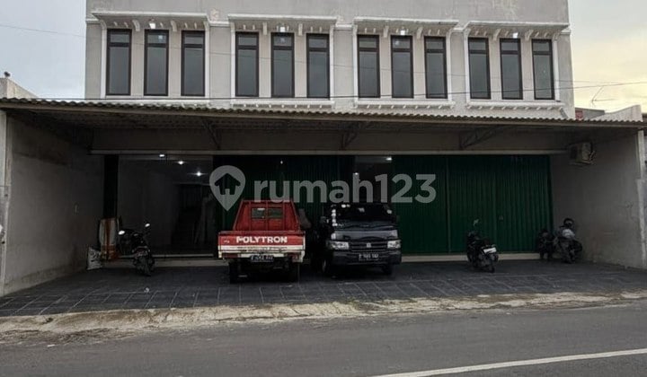 Disewa 2 Ruko Gandeng Jl Agus Salim Bekasi Timur