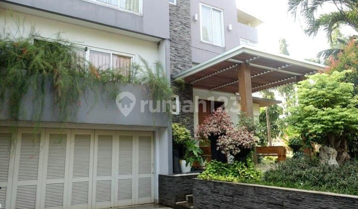 Dijual Rumah Mewah Semi Furnished Kemang Pratama 3 Bekasi