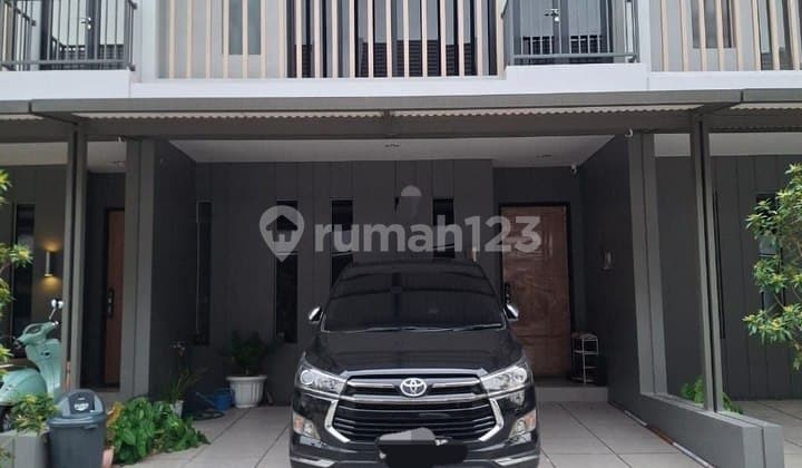 Dijual Rumah Cantik Z Living Lake Garden Grand Wisata Bekasi