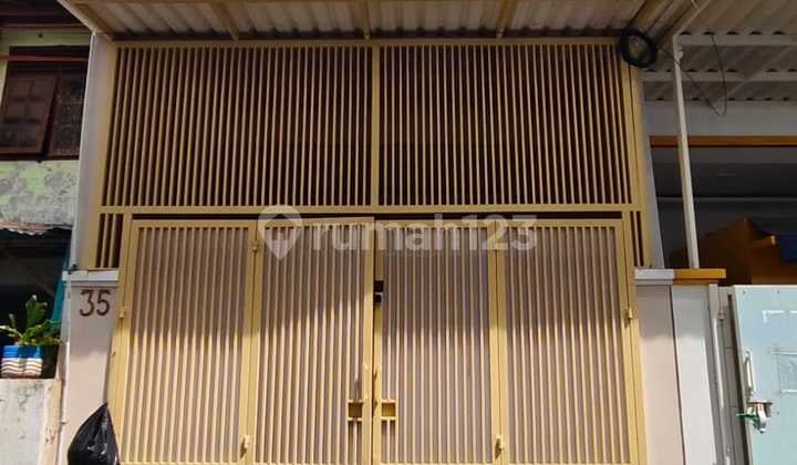 Dijual Rumah 3.Lantai di Tanjung Duren Dalam