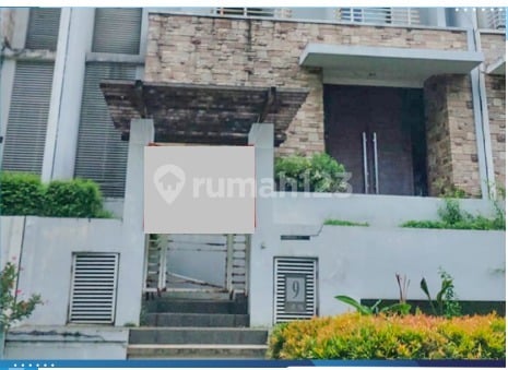 For Sale House in Kew Residence Housing, Kelapa Gading, North Jakarta