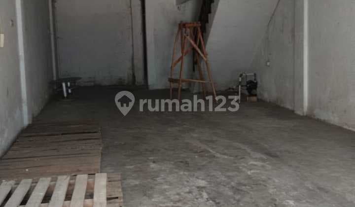 Disewakan Ruko 3.5 Lantai di Dhi Teluk Gong