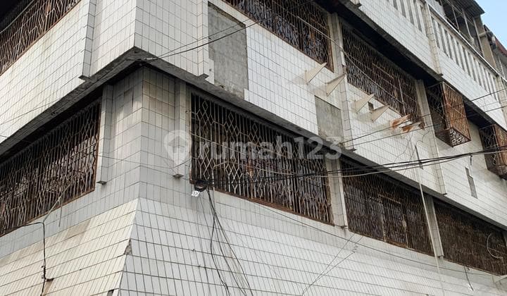 For Rent: Double Shop Unit in Teluk Gong Raya