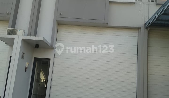 Gudang 6X21,6 Taman Tekno BSD City Siap Pakai
