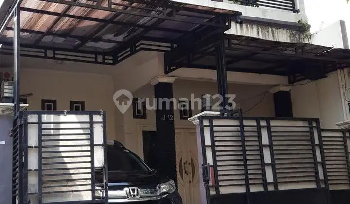 Dijual Rumah 2 Lantai Siap Huni dan Nyaman