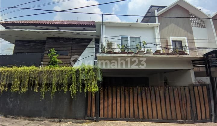 Rumah Mewah Siap Huni Kembangan,Meruya Selatan