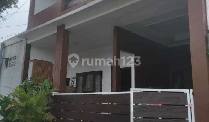 Rumah Minimalis 2 Lantai Kodau Jatimekar Bekasi