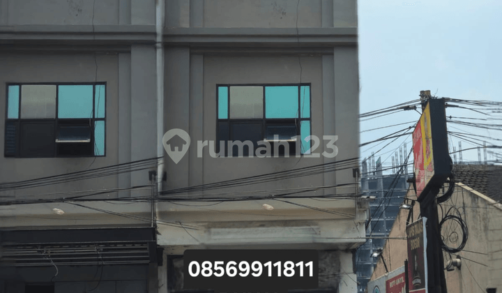 Ruko Murah 3 Lantai Strategis di Wilayah Kawasan Ramai