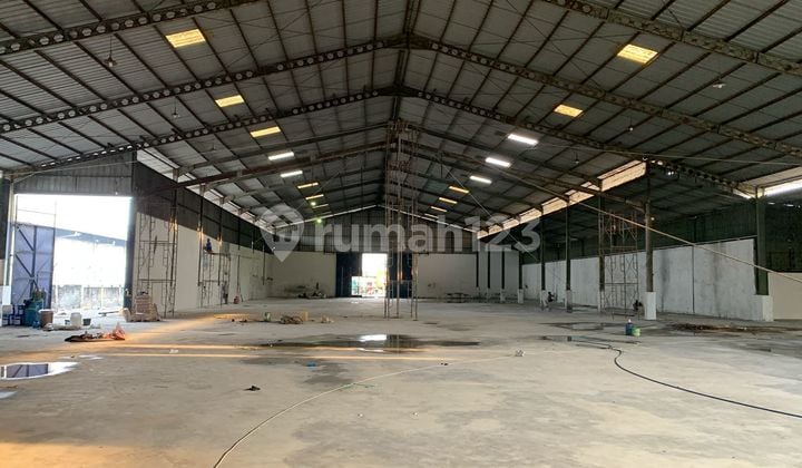 Gudang Komersial Strategis Full Renovasi Kalianak Surabaya Utara