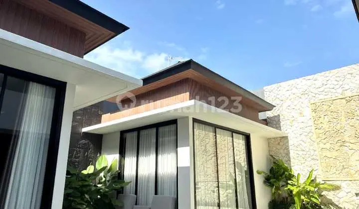 Villa Modern Tropical