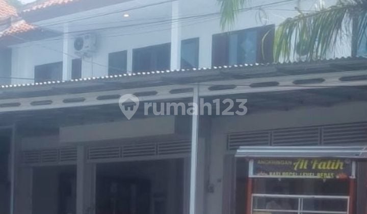 Strategic Shop House in Taman Griya, Suitable for Any Business