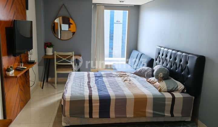 Apartemen Louis Kienne, Full Furnished, Siap Huni Bagus, Tengah Kota