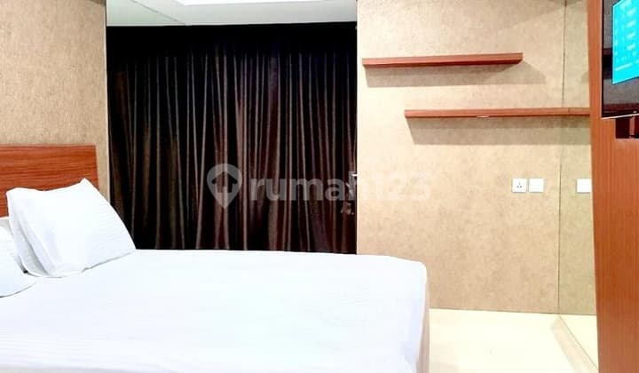 Apartemen Bagus Tengah Kota, Full Furnished, Siap Huni Dekat Simpang Lima