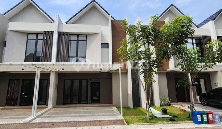 Disewakan Rumah Pik 2 Tahap 2 Ukuran 8X12,5 2Lantai Siap Huni Bagus dan Rapih