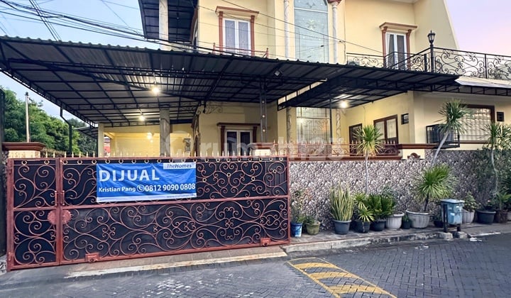 Dijual Rumah Hook 3 Lantai Citra 1 Ext Jakarta Barat