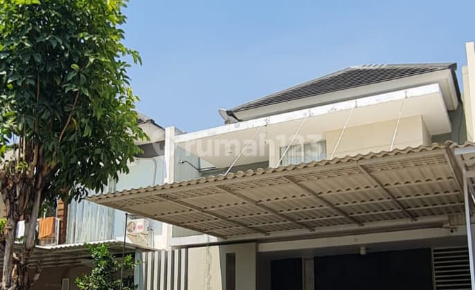 Tinggal Masuk Bawa Koper! Rumah Minimalis Royal Residence Sby Brt