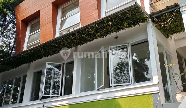 Mega Home Tropical Modern di Pondok Indahluas, Elegan & Siap Huni