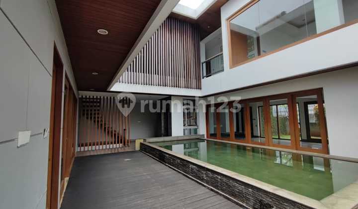Rumah Luxury Modern Siap Huni di Pondok Indah Jakarta Selatan